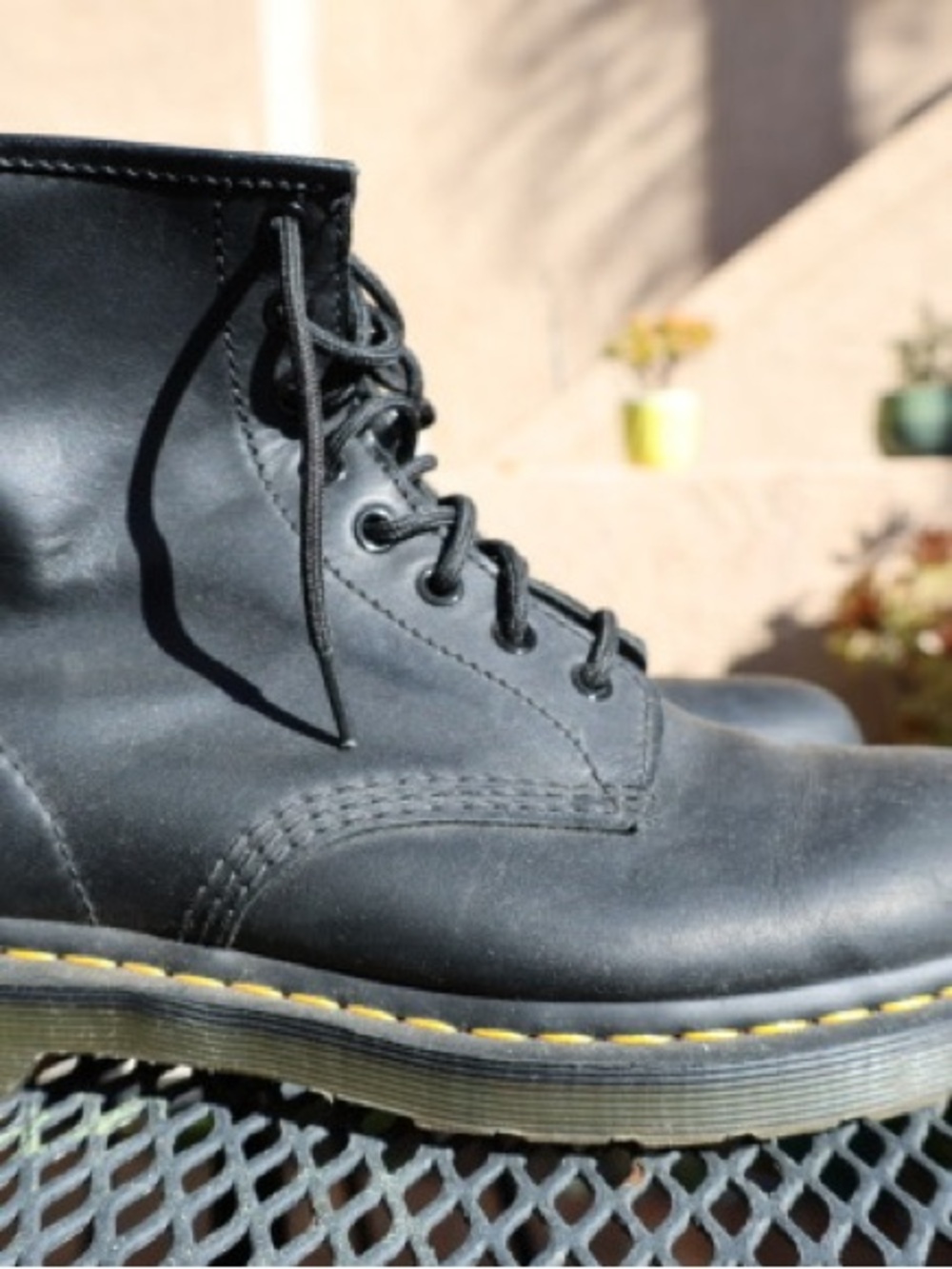 Doc marten 1460 M10/W11 Classic Black Lace-Up Boot with Yellow Stitching